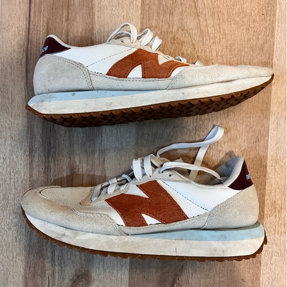 New Balance 237 Shoes beige (sea salt) - Picture 8 of 11